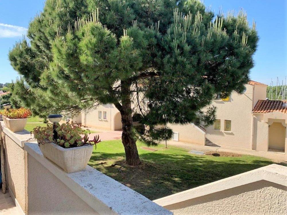 Meschers Sur Gironde - Appartement - Residence Sur Le Port Avec Balcon Buitenkant foto